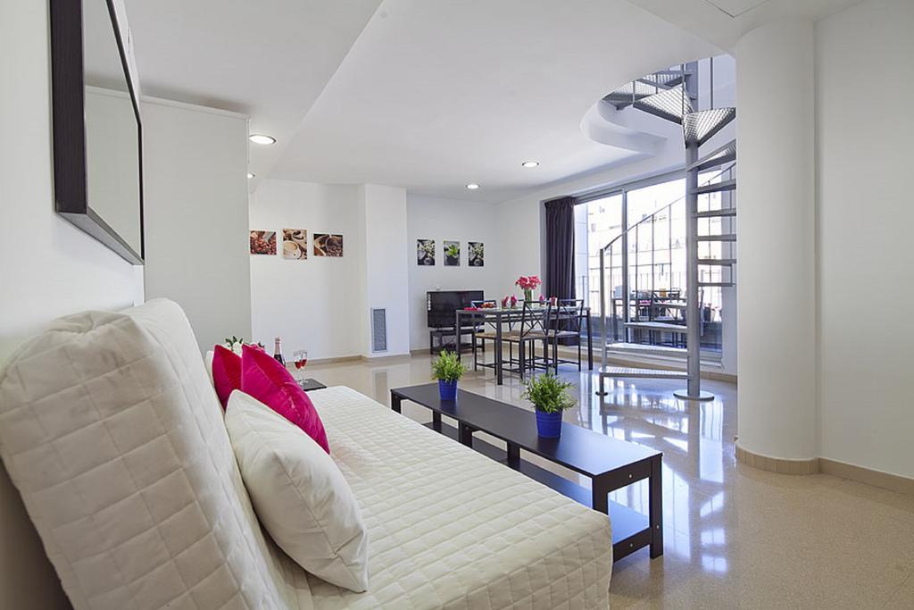 Charmsuites Paralel Barcelona Szoba fotó